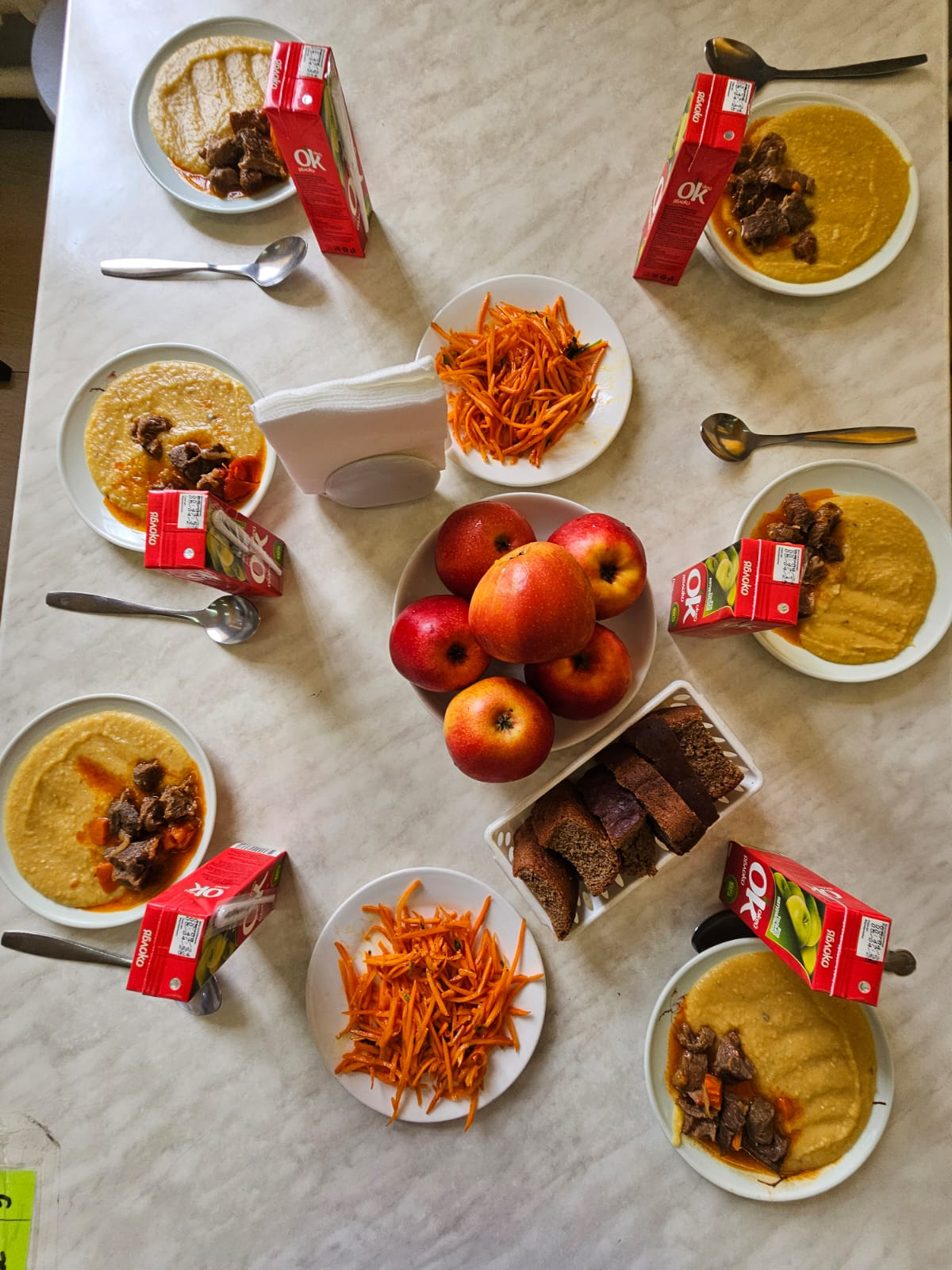 Тағамдардың фотосуреті және мәзір