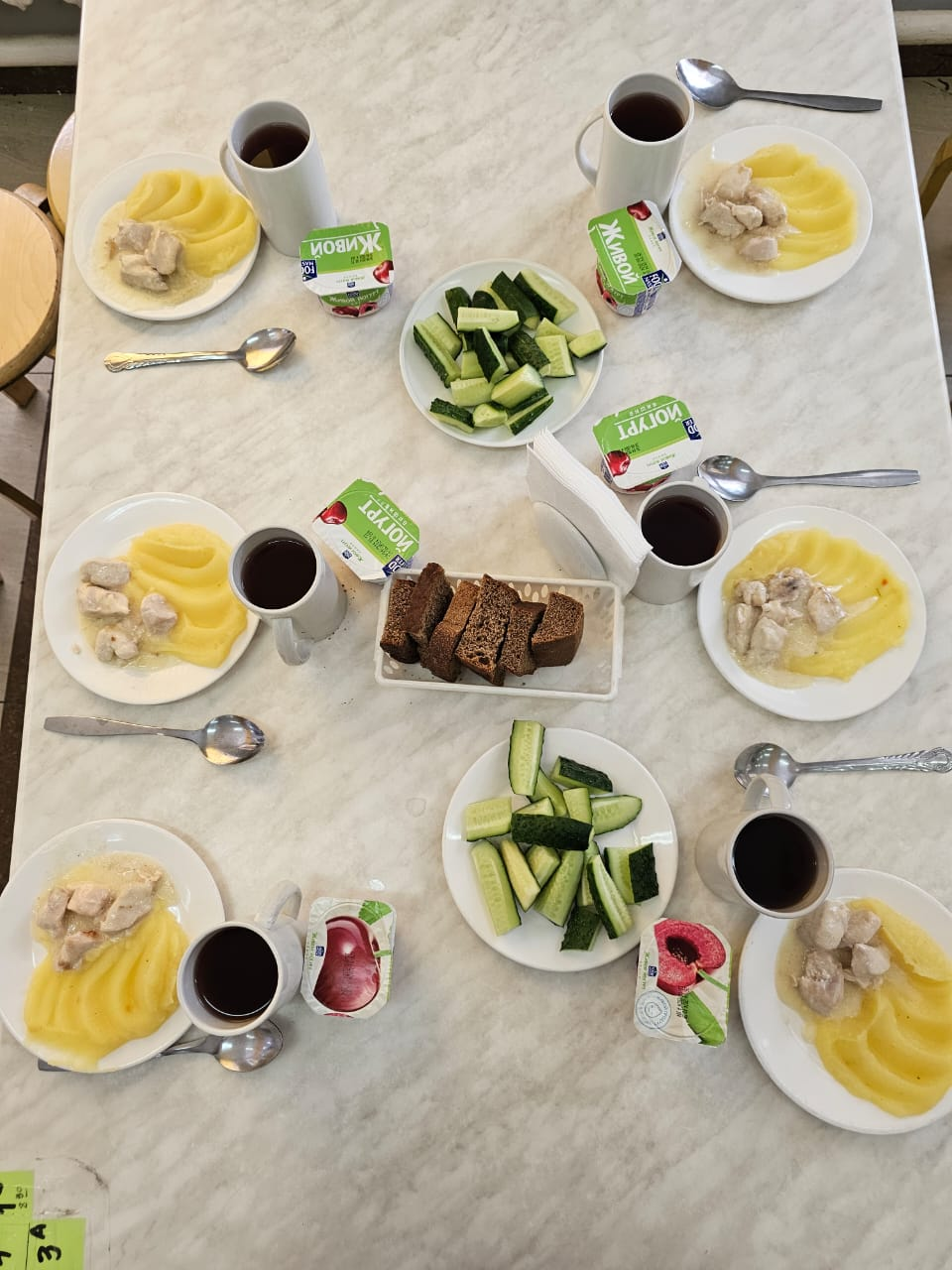 Тағамдардың фотосуреті және мәзірі