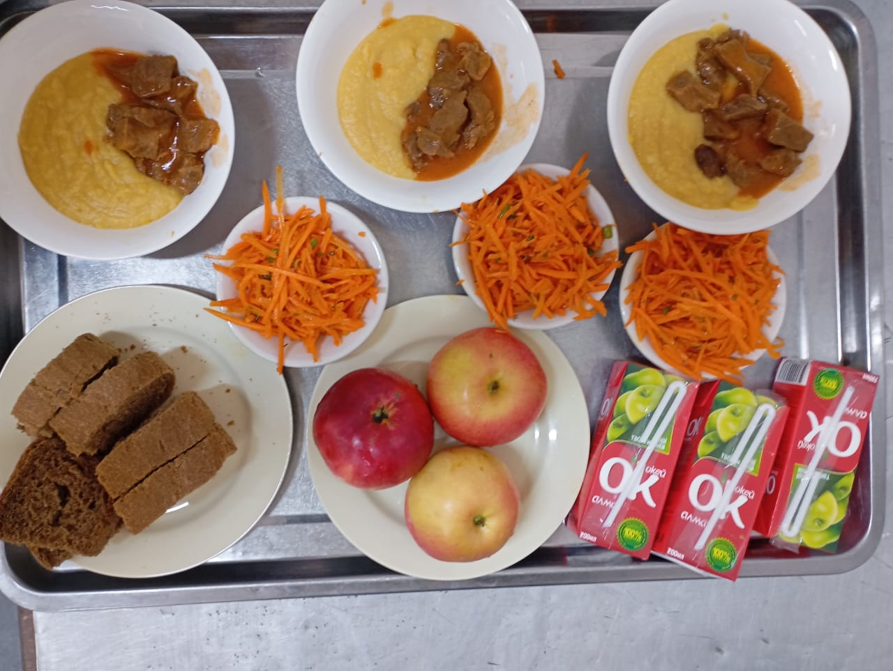 Тағамдардың фотосуреті және мәзір