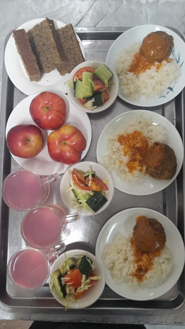 Тамақтардың фотосуреті және мәзірі