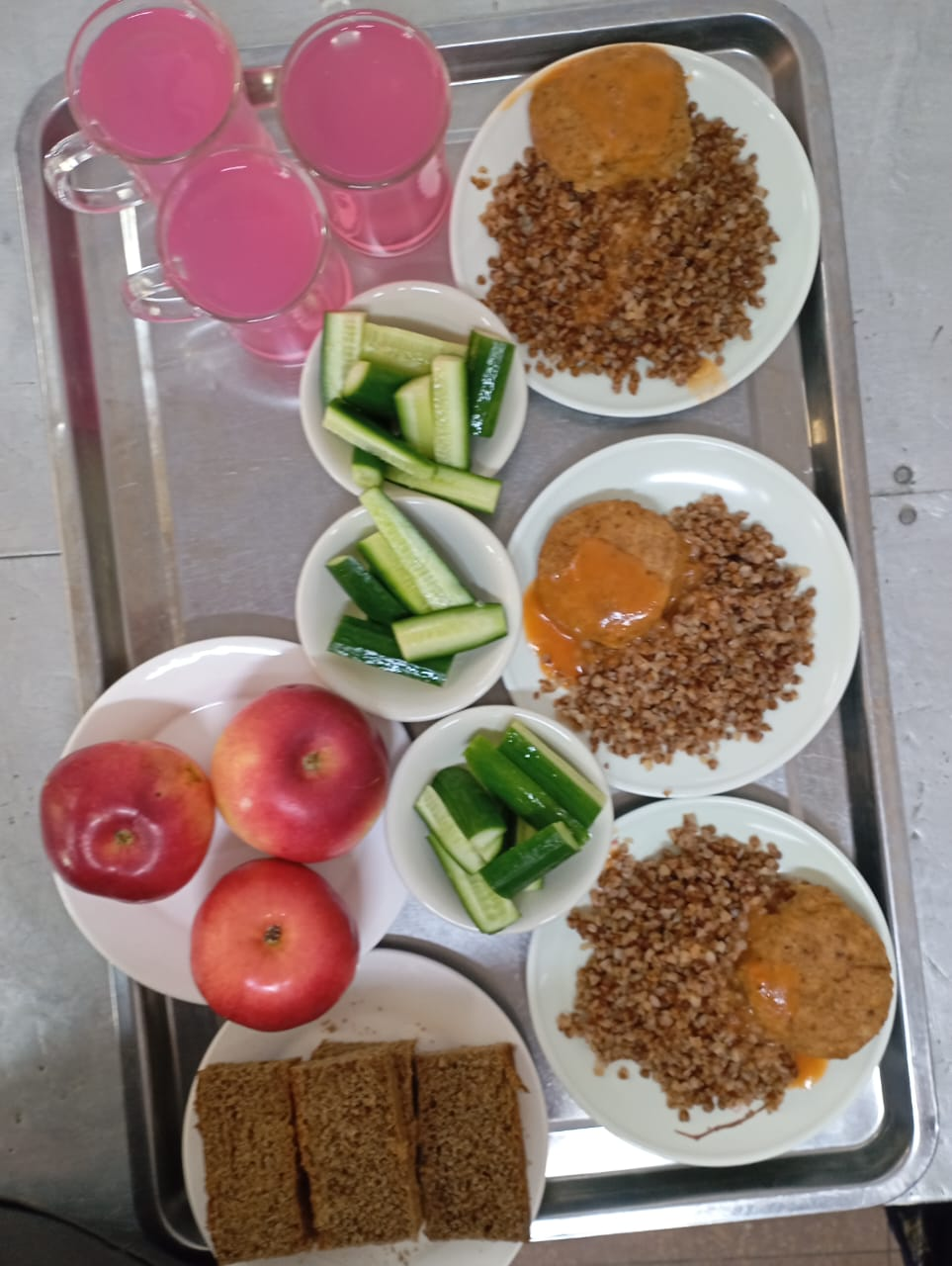 Тағамдардың фотосуреті және мәзір