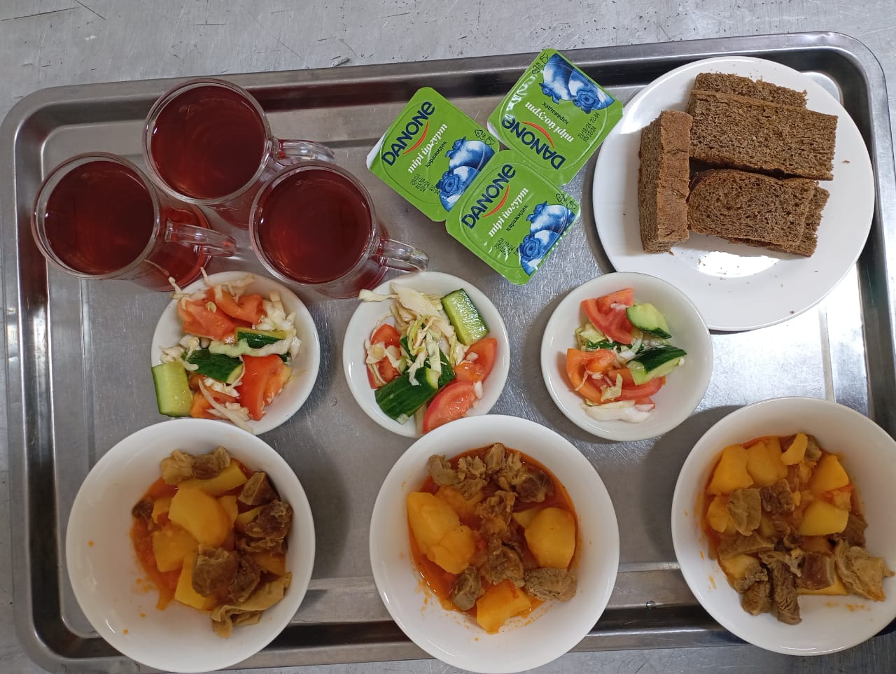 Тағамдардың фотосуреті және мәзір