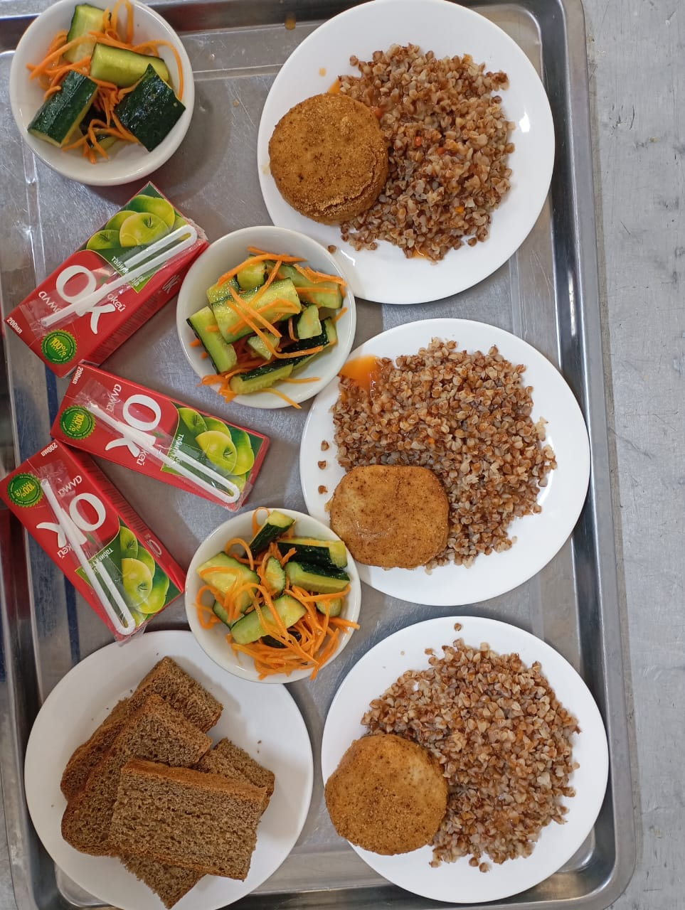 Тағамдардың фотосуреті және мәзір