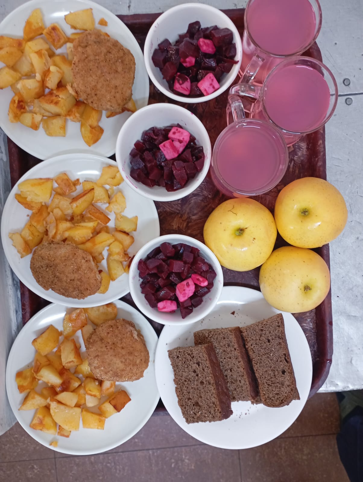 Тағамдардың фотосуреті және мәзір