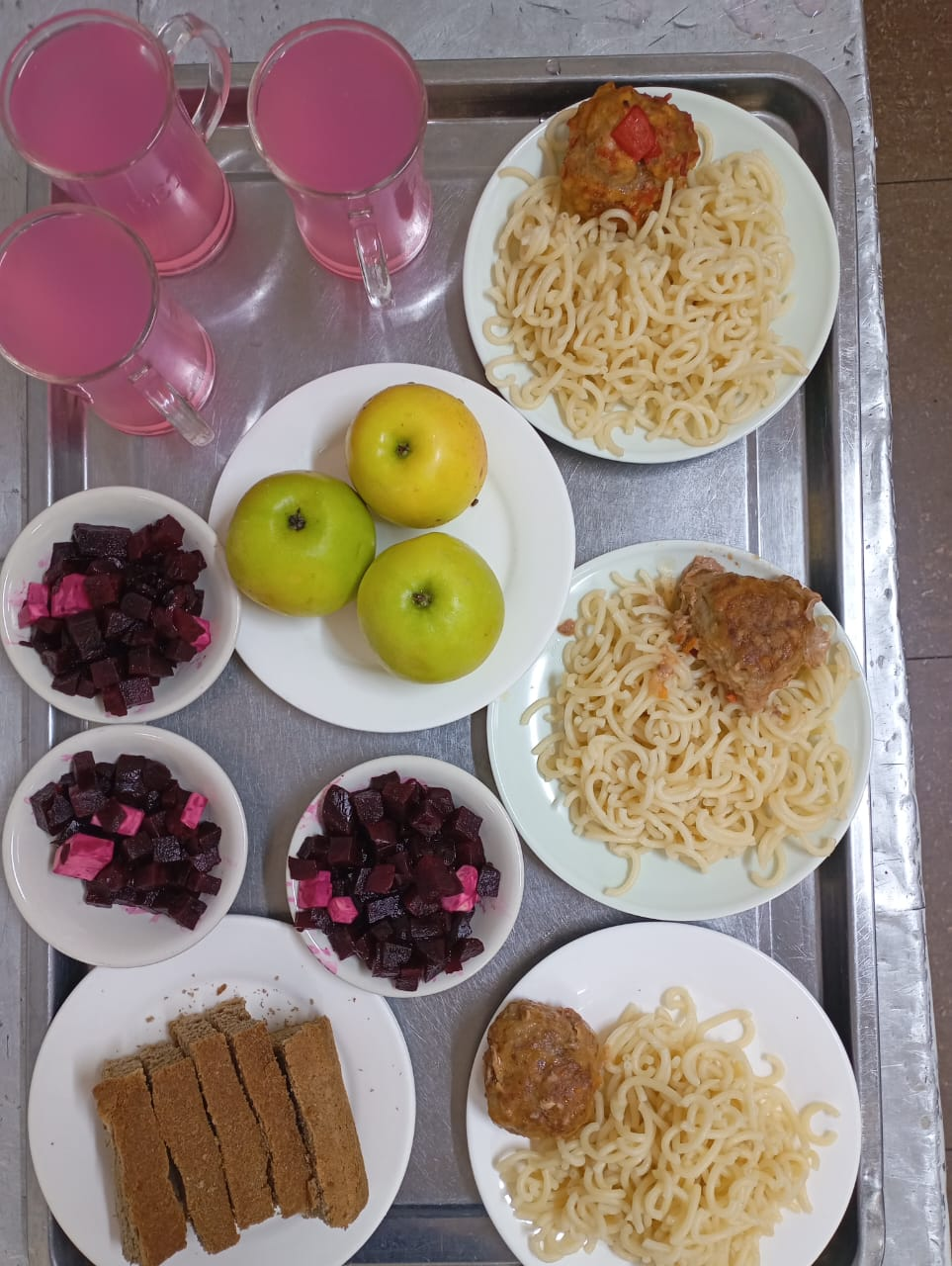 Тағамдардың фотосуреті және мәзір