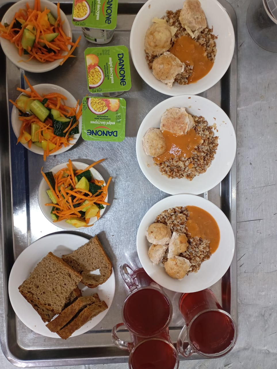 Тағамдардың фотосуреті және мәзір