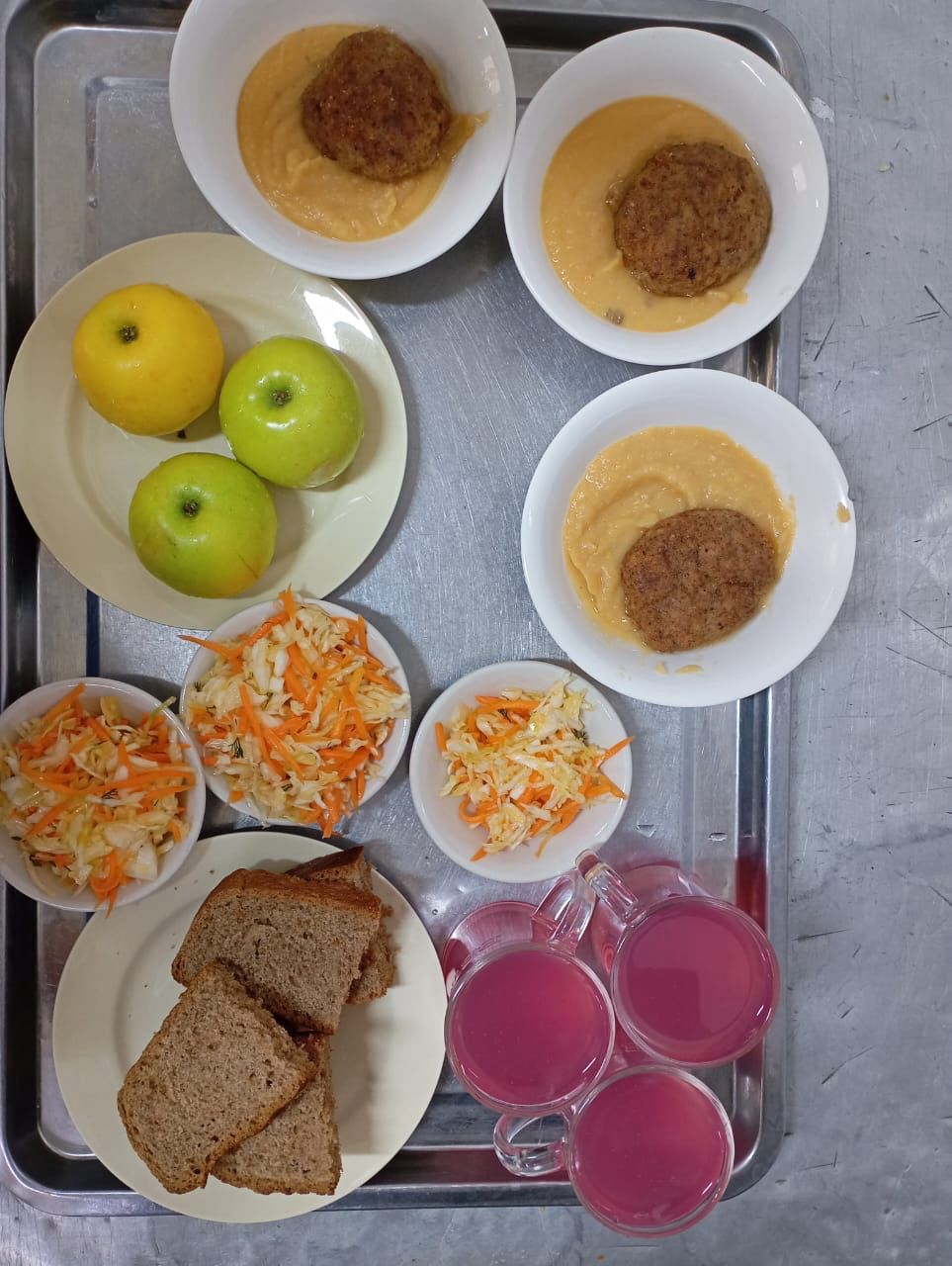 Тағамдардың фотосуреті және мәзір