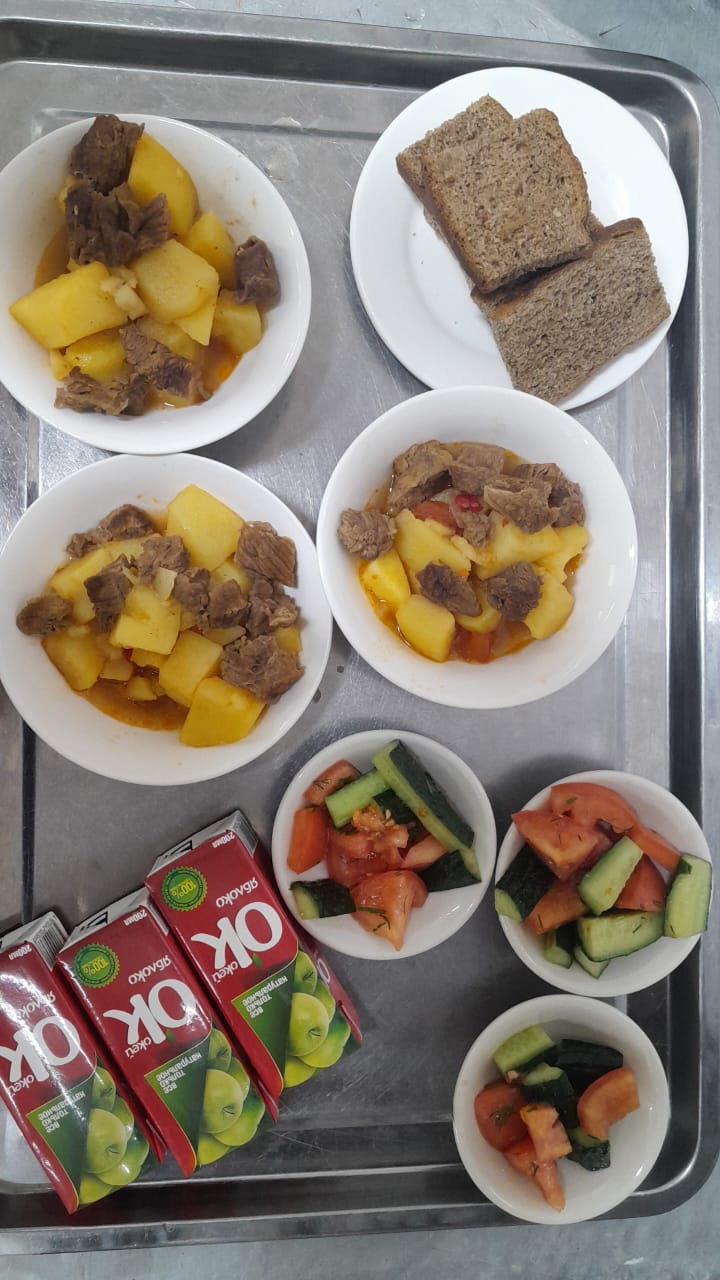 Тамақтардың фотосуреті және мәзірі