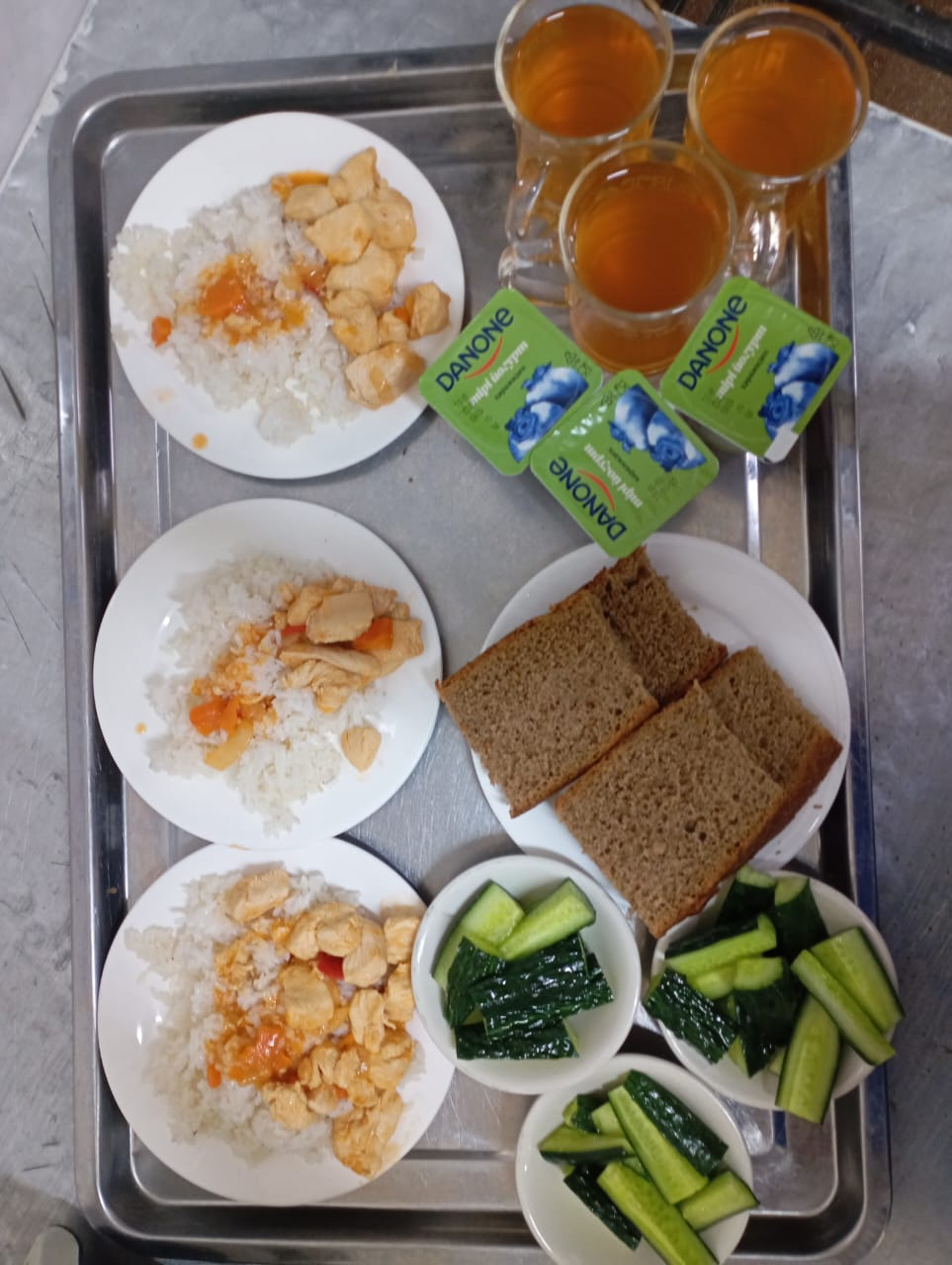 Тағамдардың фотосуреті және мәзір