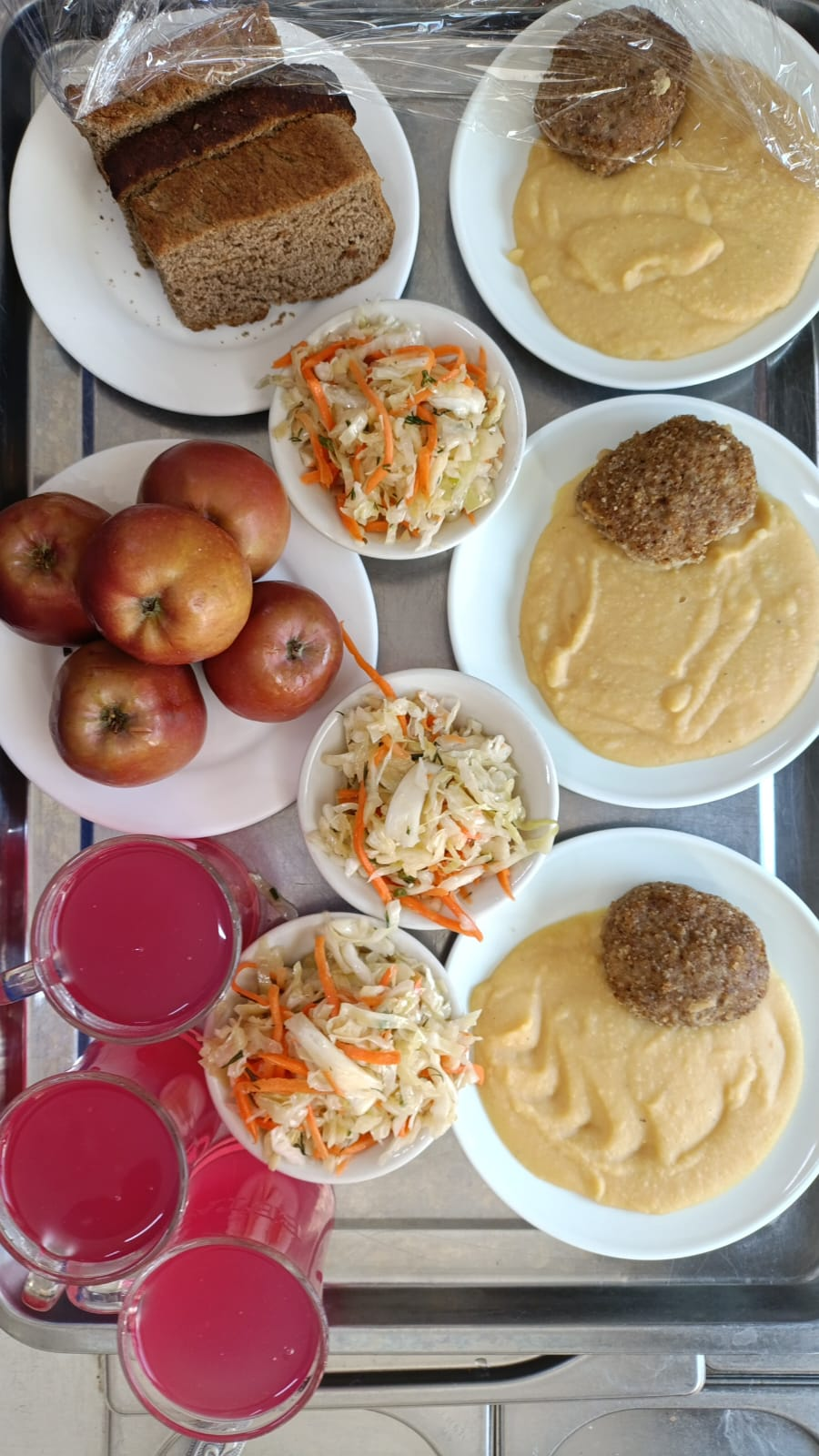 Тамақтардың фотосуреті және мәзірі