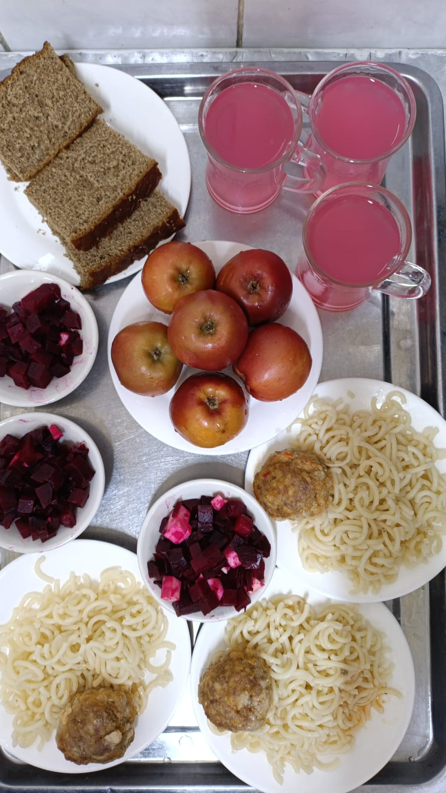 Тамақтардың фотосуреті және мәзірі