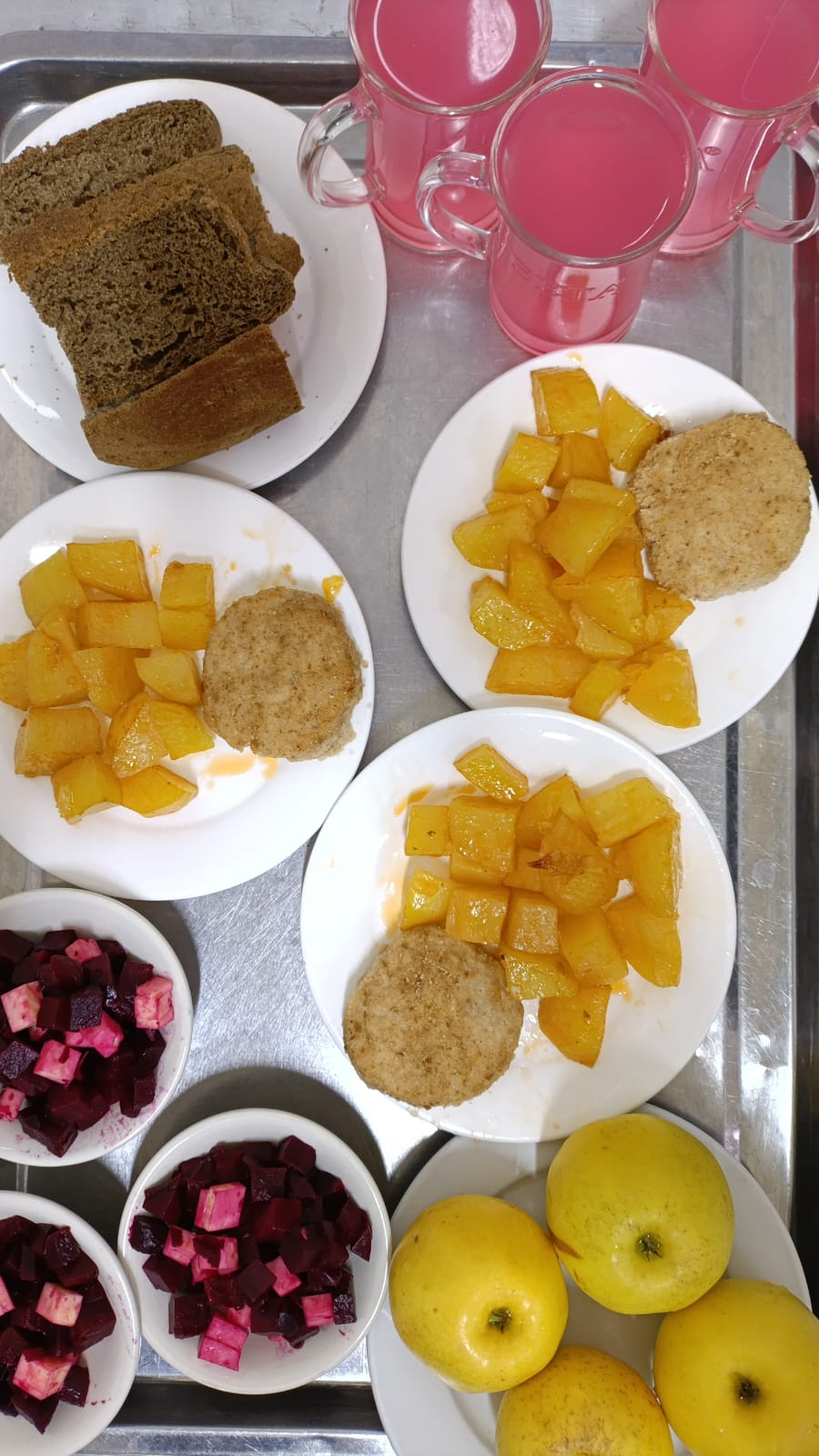 Тамақтардың фотосуреті және мәзірі