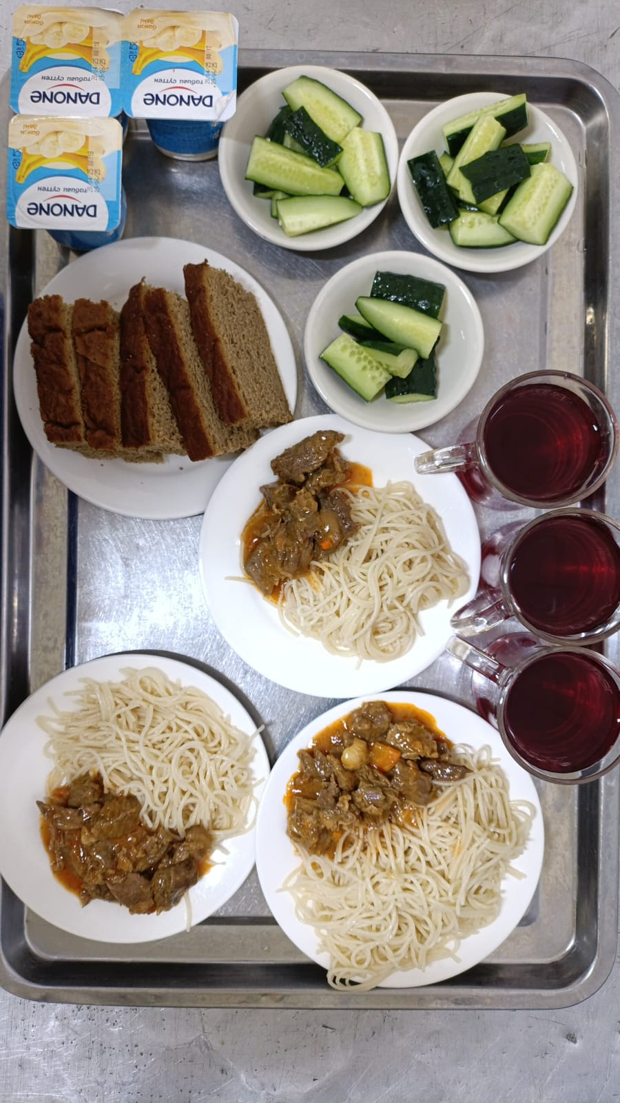 Тамақтардың фотосуреті және мәзірі