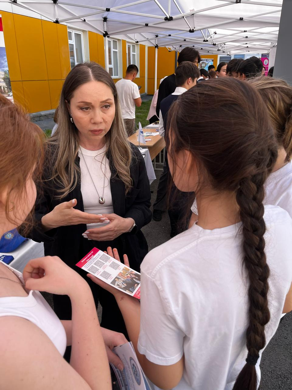 Кәсіби бағыт бағдар беру