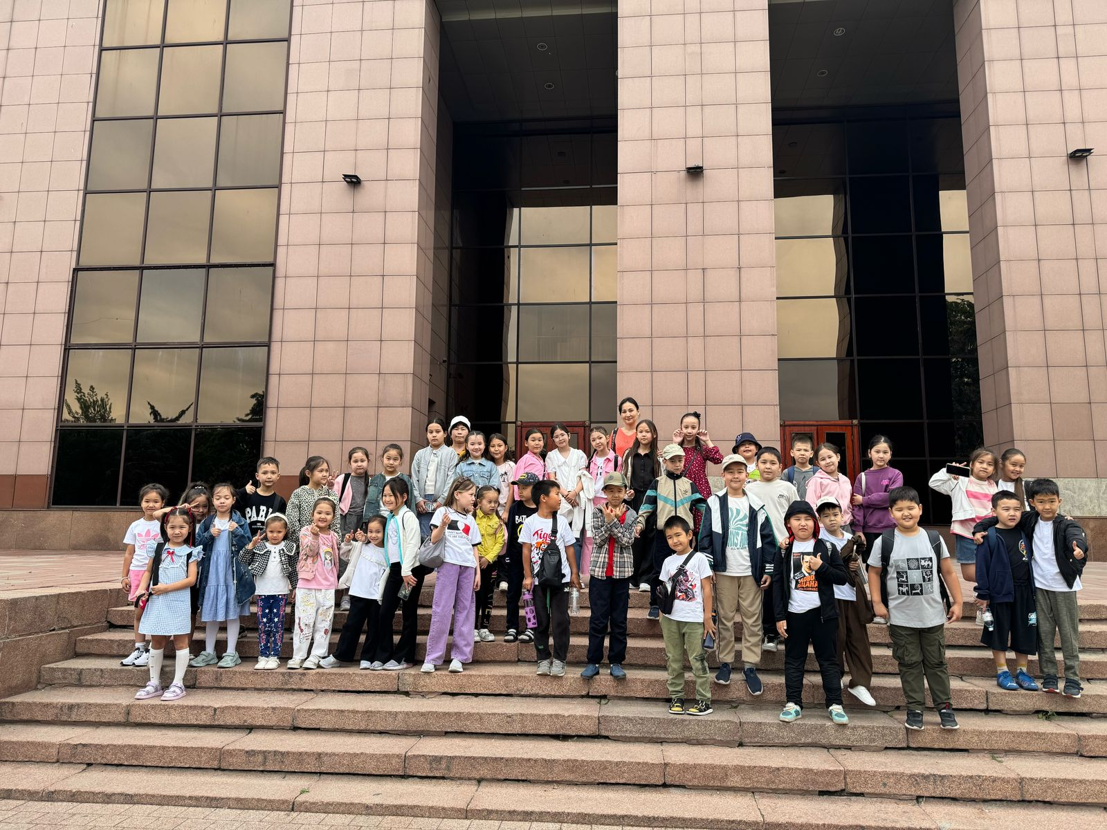 Мектеп жанындағы жазғы лагерь